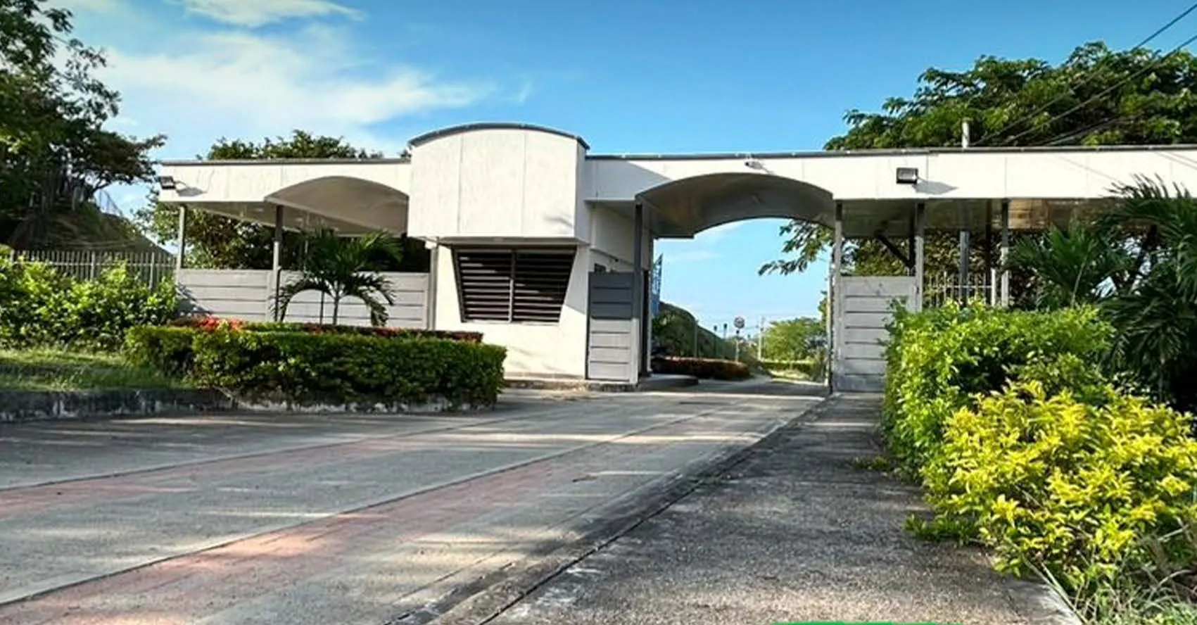 Entrada a Novaterra